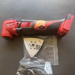 Milwaukee M18 Multitool TOOL ONLY 