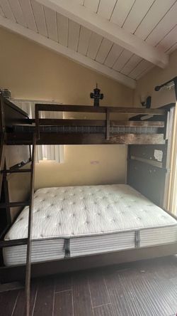 Cherry wood / Dark wood bunk bed