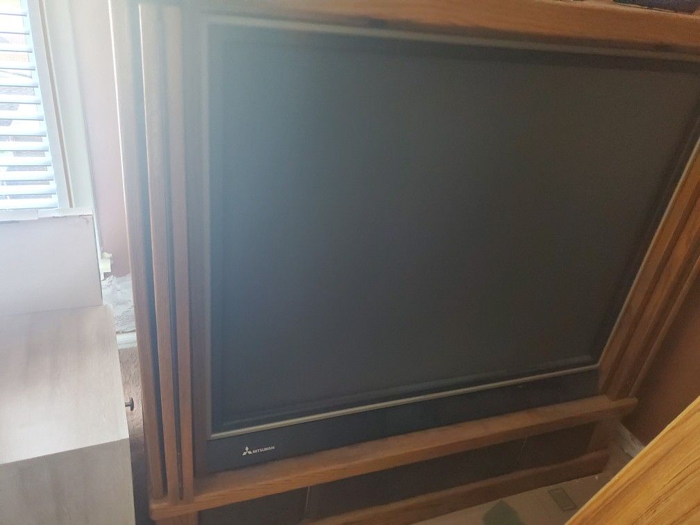 Antique Mitsubishi TV- FREE