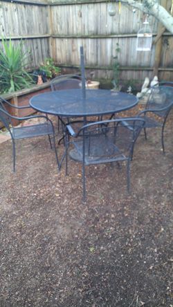 Outdoor patio furniture