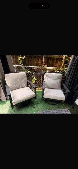 Aluminum gazebo and patio chair set