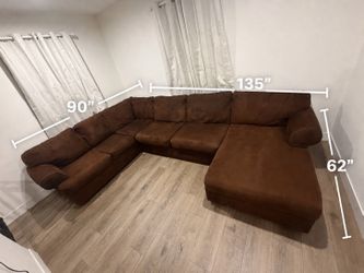 Sectional couch