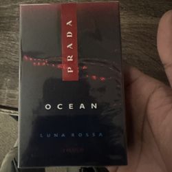 Christmas sale-Prada Luna Rossa Ocean Le Parfum – 100 mL (Authentic)