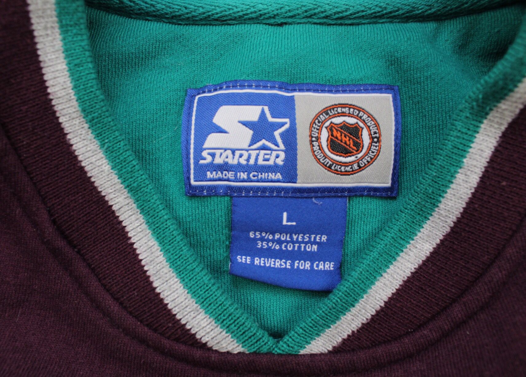 Anaheim Mighty Ducks 1990's Vintage NHL Crewneck Sweatshirt Purple / L