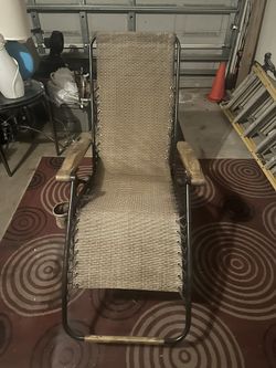 2 zero gravity lounge chairs 