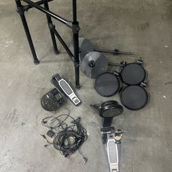READ DESCRIPTION :: Alesis Nitro E-drum Kit Parting Out