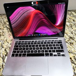 MacBook Pro - New OS - Runs Great