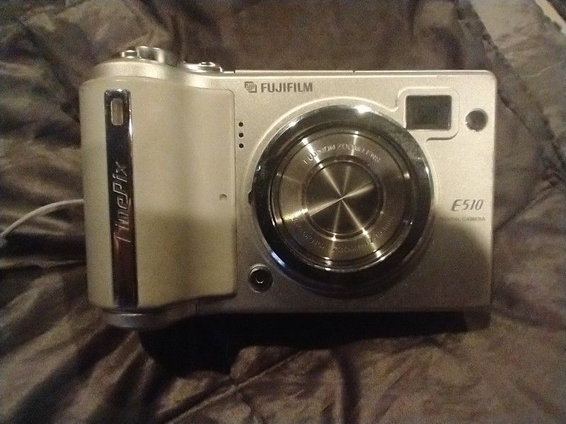 FinePix E510 Digital Camera