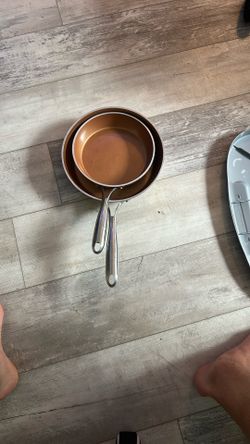 2 Rose Gold Pans
