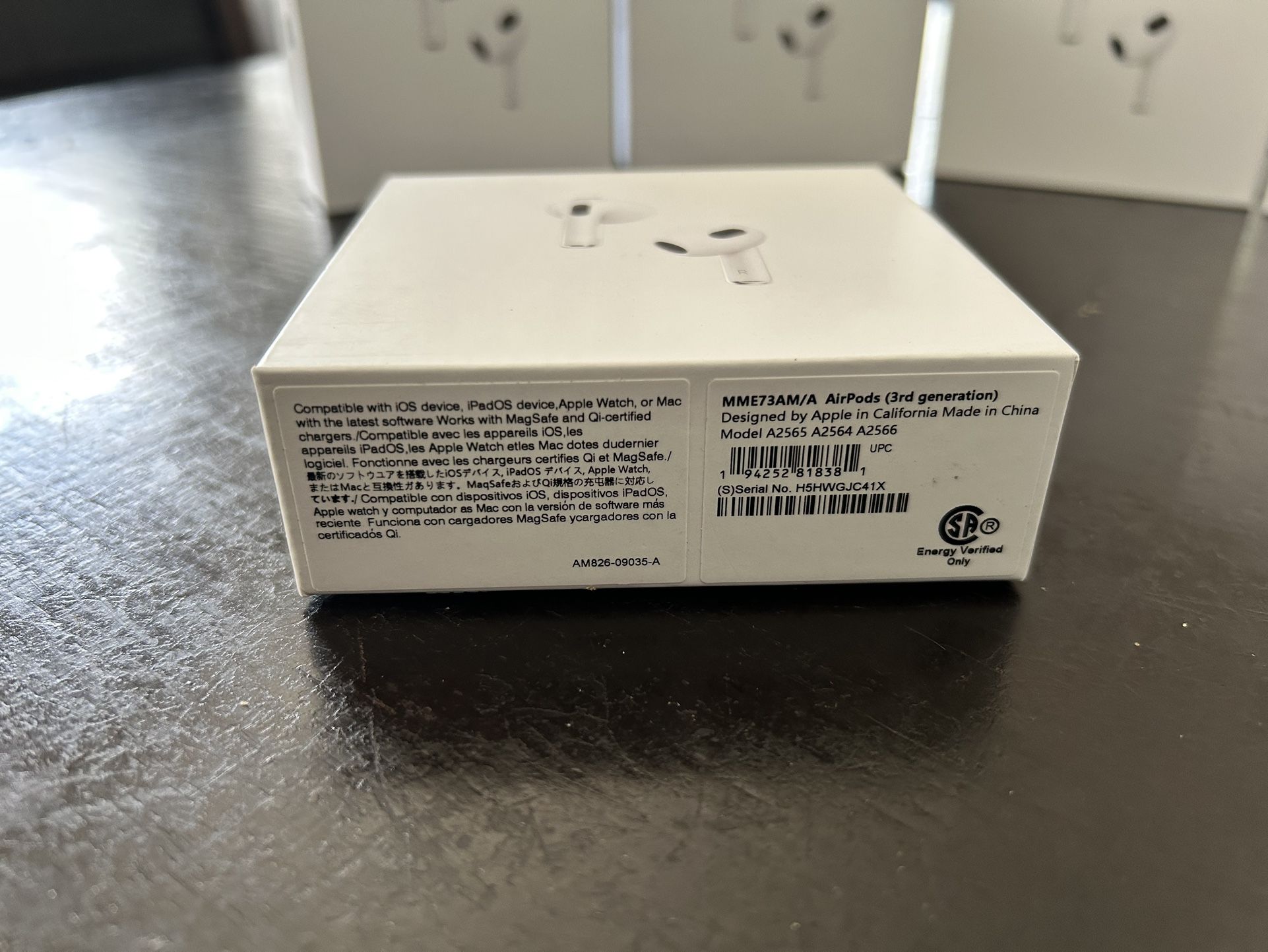 Apple Airpods (3rd Generation)