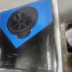2 12 Kicker Cvx 12s