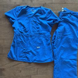 Women’s Scrubs 