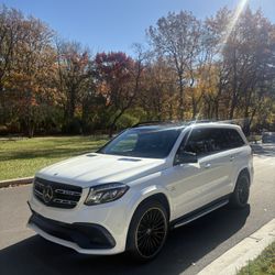 2017 Mercedes Benz GLS63 AMG