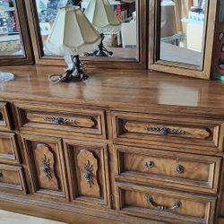 Bedroom Set 