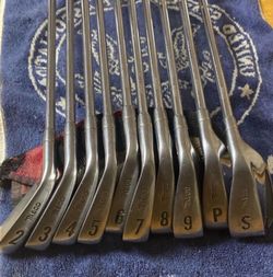 Browning Golf Club Iron Set
