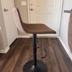 Bar Stools (2x) - Excellent Condition 