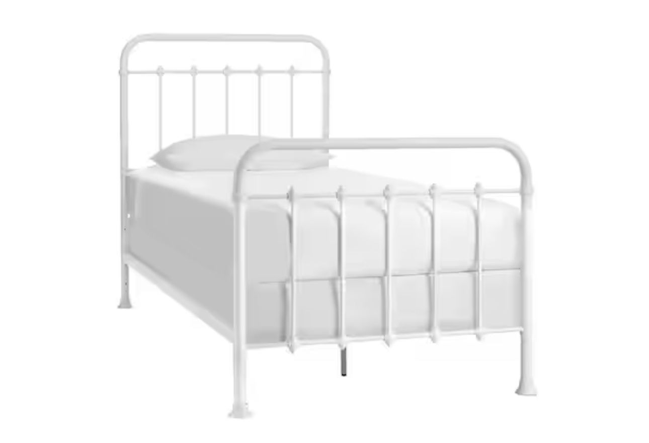 Farmhouse White Metal Twin XL Bed