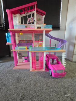 Barbie Dreamhouse  with Car