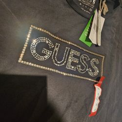 Guess Womens T-Shirt With Tag - New