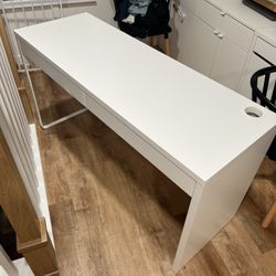 IKEA micke Desk