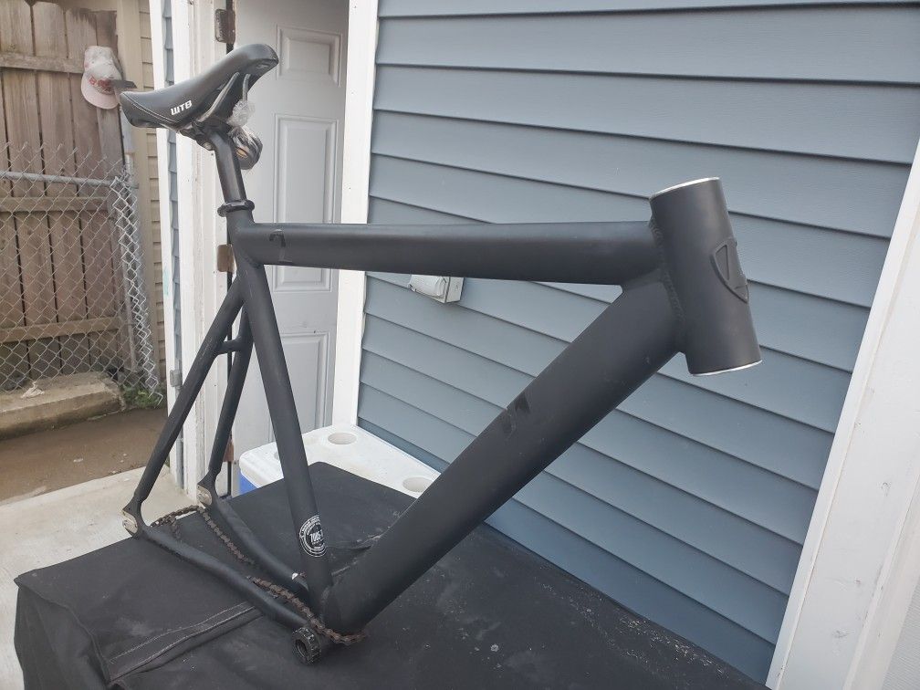 Leader 721 Frame Lt 606 Phixie Track Fixie Fixed Gear