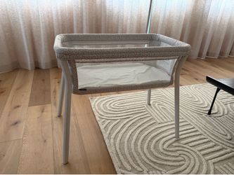Chicco LullaGo Portable Bassinet