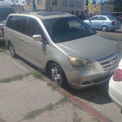 2005 Honda Odyssey