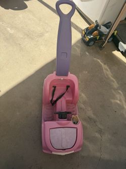 Girls little car