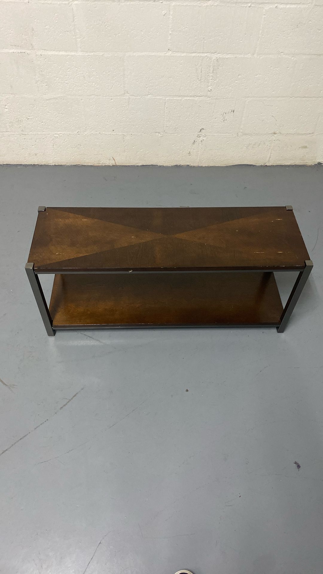 End Table Bassett