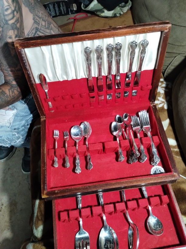 Silver Utensils With Wooden Box for Sale in San Antonio, TX OfferUp