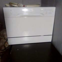 Compact Countertop Dishwasher