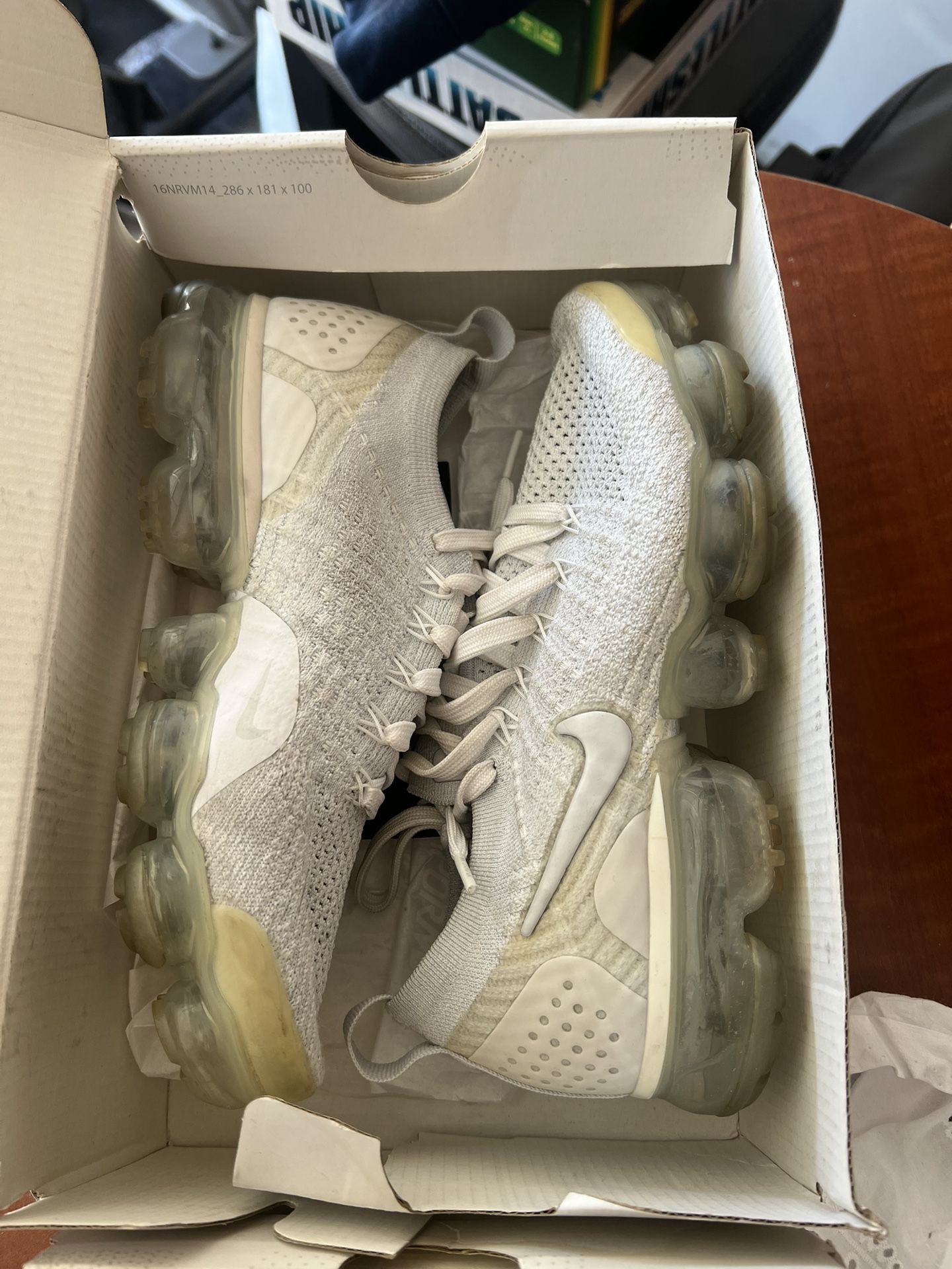 Nike Size 6/5