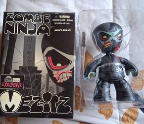 Mezitz Zombie Ninja ThinkGeek Exclusive Figure