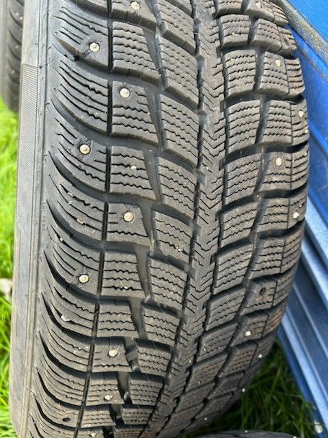 Snow Studded Tires With Rims