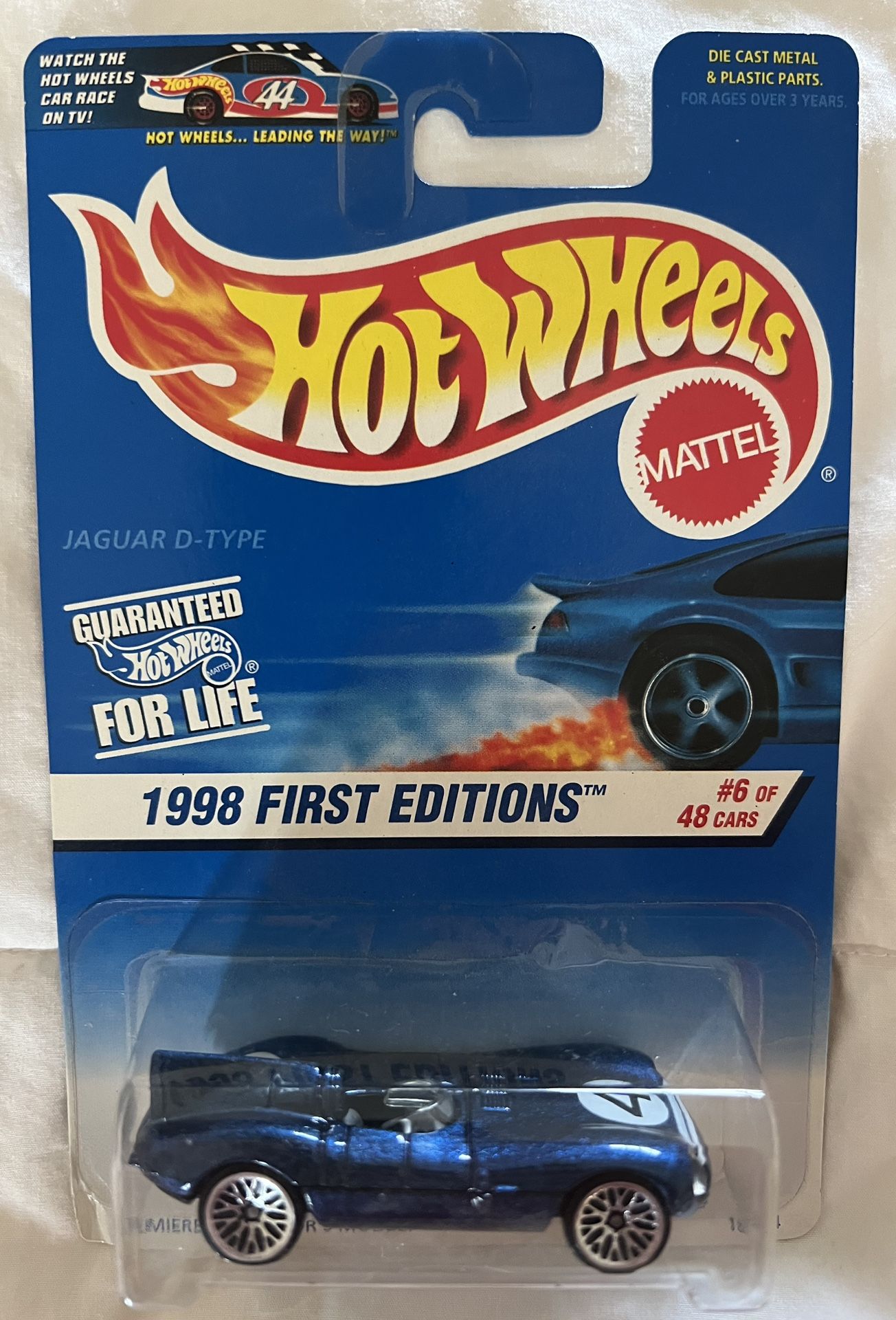 Hot Wheels “1998 First Editions” Jaguar D-Type