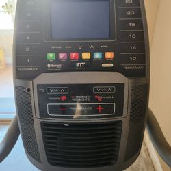 Free motion369r Recumbent exercise bike.