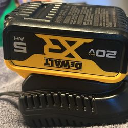 5AH DEWALT BATTERY AND CHARGER 