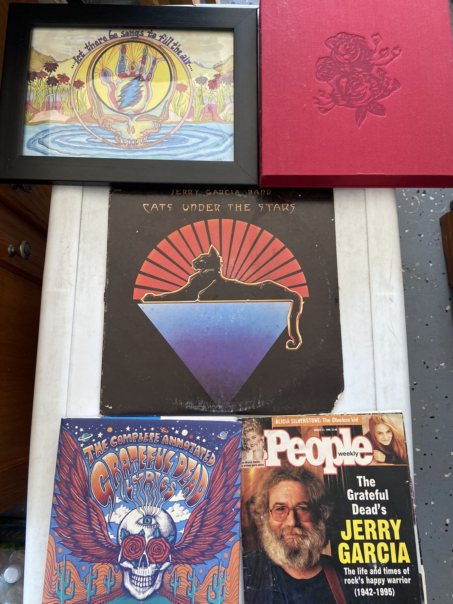 Grateful Dead Collectables