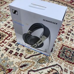 Sennheiser Momentum 3 Noise Cancelling Headphones 