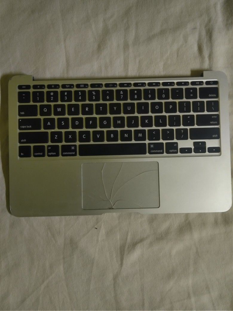 MacBook Air 11" Keyboard And Bottom Case Cover