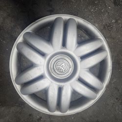 2 Hubcaps 