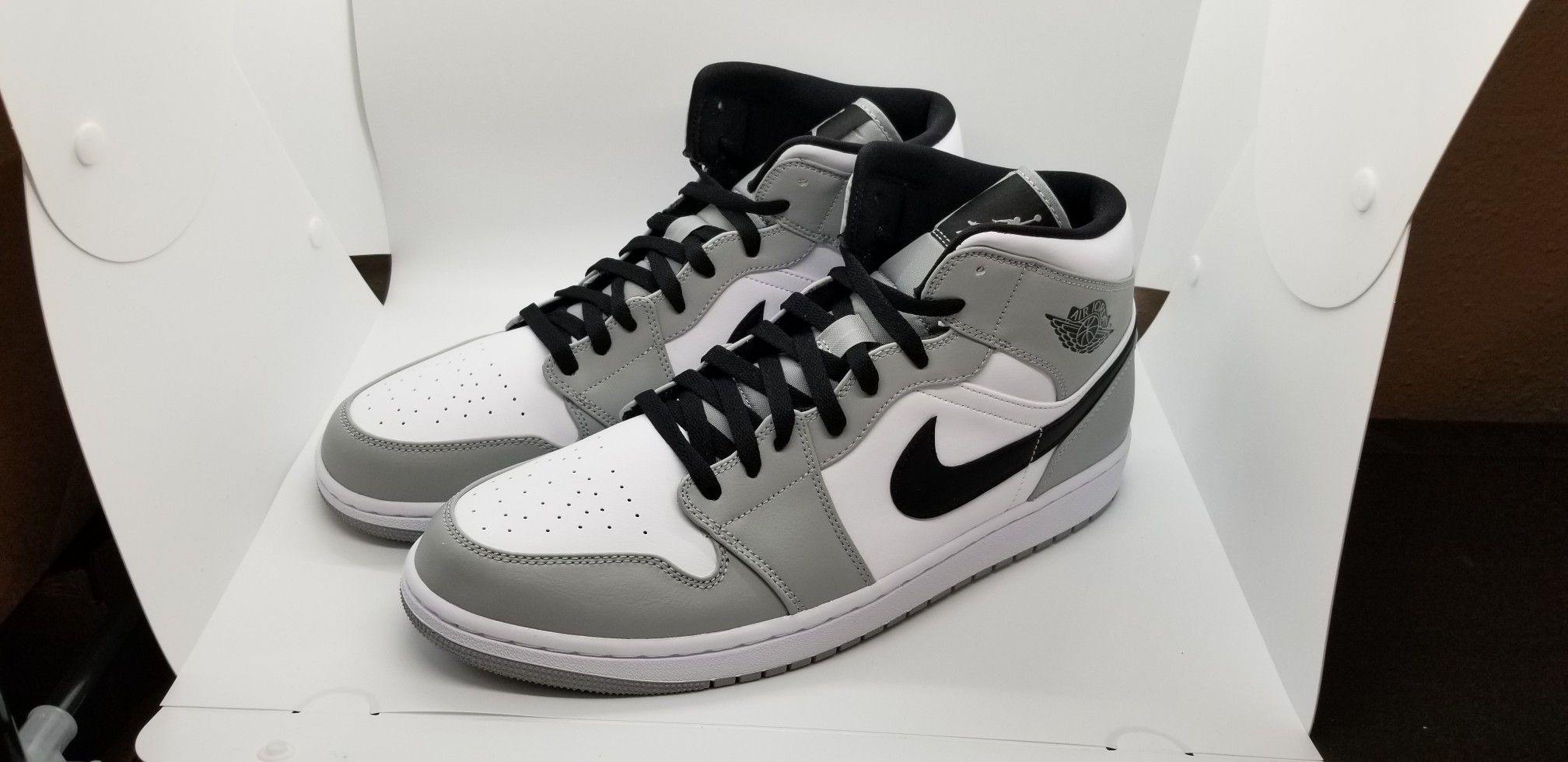 Nike Air Jordan 1 Grey smoke size 13