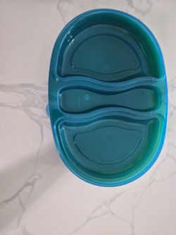 Kids plastic plates