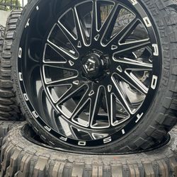 WHEELS TIS 24x12..OFF ROAD NEW