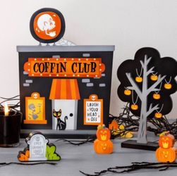 Halloween Coffin Club Wooden Decor Set