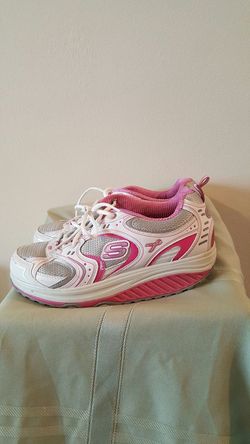 Skechers Shape Ups Women's White/Silver/Pink Sneakers