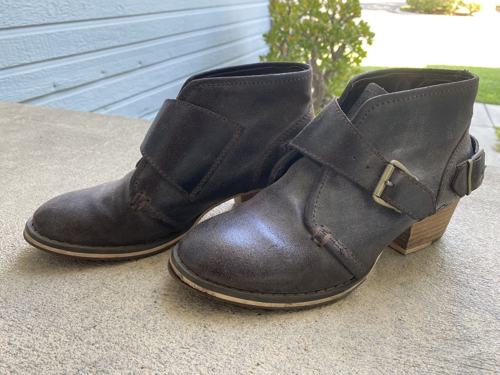 Caterpillar CAT Women’s Booties Short Boots 6 1/2