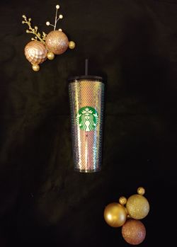 Starbucks holiday 2020 tumbler