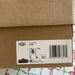 Ugg Slippers Size 7 Women’s