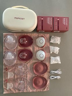 Momcozy M6 Wearable Breast pump and accessories